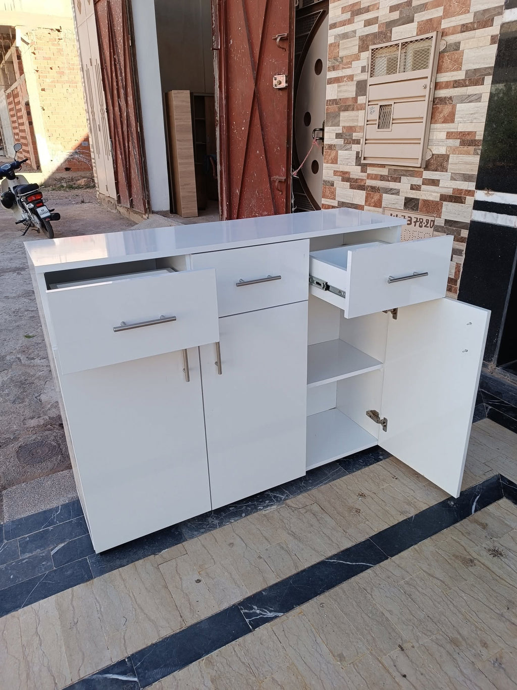 Buffet MDF 120cm/105cm - Design Moderne (Blanc, Beige, Marron) | بوفيه